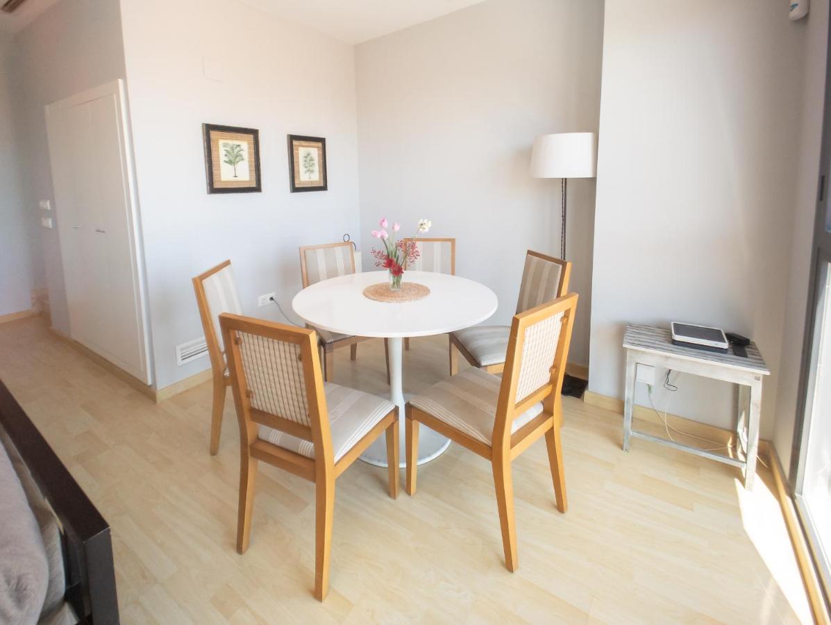Valencia Beach Apartments 1 Ngoại thất bức ảnh